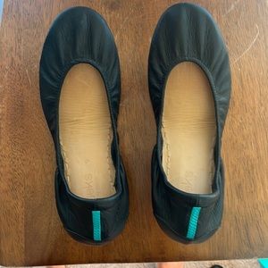 Black Tieks